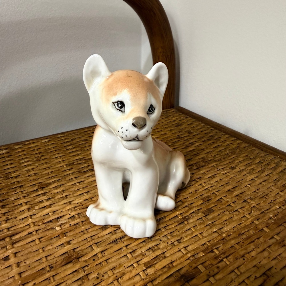 Vintage Ceramic Lion Cub Figurine 5in Sitting Tan White Japan MCM